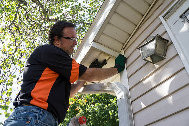 Best Garage Cleanout  in Bellevue, WI